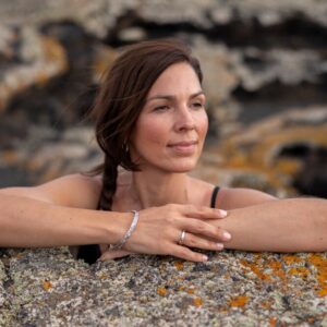 Brazalete Cicatrices ancho y plano